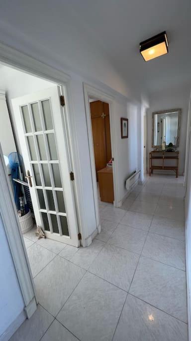 Apartamento Con Acceso Directo A La Playa Apartment Valencia Exterior photo